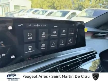 Photo 23 Peugeot 3008  Hybrid 145 e-DCS6