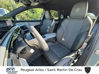Photo 8 Peugeot 3008  Hybrid 145 e-DCS6
