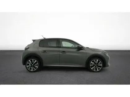 Photo 33 Peugeot 208  PureTech 100 S&S EAT8
