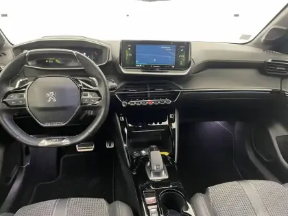 Photo 47 Peugeot 208  PureTech 100 S&S EAT8