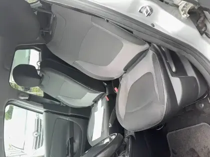Photo 8 Renault Captur  TCe 90 Energy E6