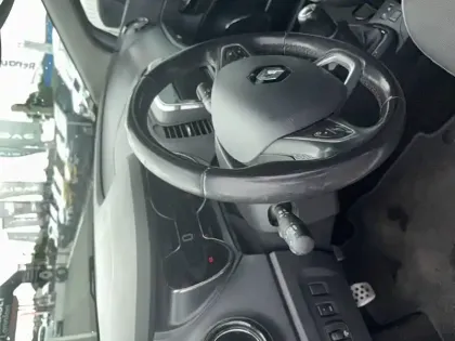 Photo 9 Renault Captur  TCe 90 Energy E6