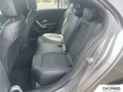 Photo 17 Mercedes Classe A  200 7G-DCT