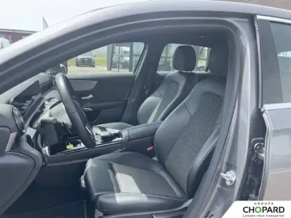 Photo 10 Mercedes Classe A  200 7G-DCT