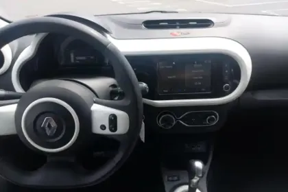 Photo 8 Renault Twingo  III Achat Intégral - 21