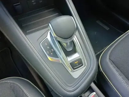 Photo 11 Renault Symbioz  E-Tech full hybrid 145