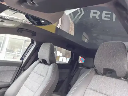 Photo 13 Renault Espace  E-Tech full hybrid 200 GSR2
