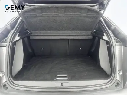 Photo 27 Peugeot 2008  PureTech 130 S&S BVM6