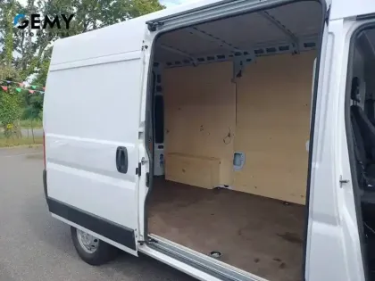 Photo 16 Peugeot Boxer  TOLE 3.3 T L2H2 BLUEHDI 140 S&S BVM6