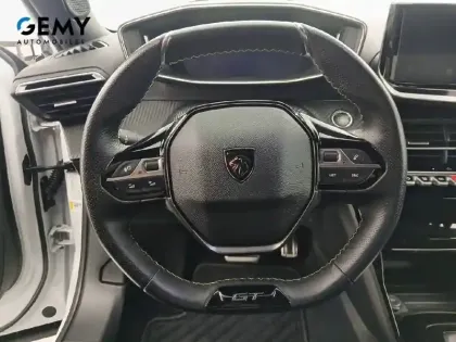 Photo 12 Peugeot 2008  Electrique 54 kWh 156 ch