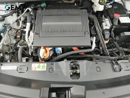 Photo 11 Peugeot 2008  Electrique 54 kWh 156 ch
