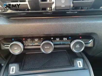 Photo 15 Citroën C4  PureTech 130 S&S BVM6