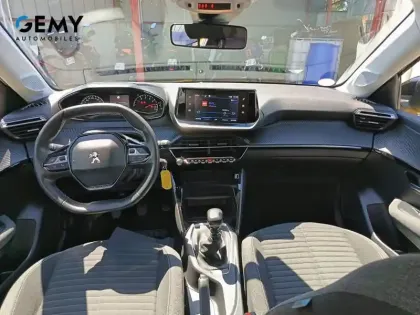 Photo 7 Peugeot 208  PureTech 100 S&S BVM6