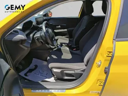 Photo 8 Peugeot 208  PureTech 100 S&S BVM6