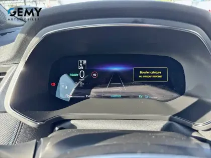 Photo 18 Renault Captur  E-Tech full hybrid 160 ch