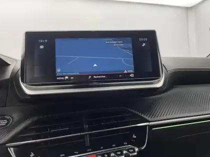Photo 39 Peugeot 2008  PureTech 130 S&S EAT8
