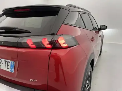 Photo 60 Peugeot 2008  PureTech 130 S&S EAT8