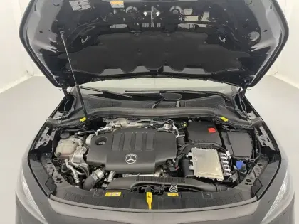 Photo 19 Mercedes GLA  200 d 8G-DCT