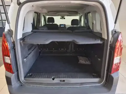 Photo 8 Peugeot Rifter  Standard BlueHDi 130 S&S BVM6