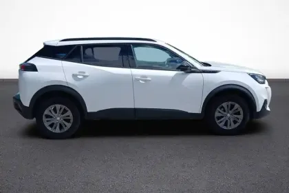 Photo 6 Peugeot 2008  PureTech 130 S&S EAT8