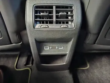 Photo 12 Peugeot 308  BlueHDi 130ch S&S EAT8