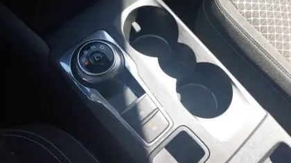 Photo 9 Ford Kuga  2.5 Duratec 180 ch FlexiFuel FHEV E85 Powershift