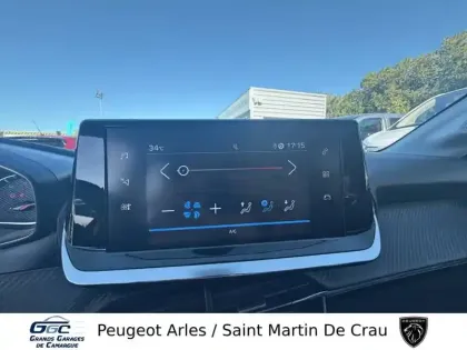 Photo 16 Peugeot 208  PureTech 100 S&S BVM6