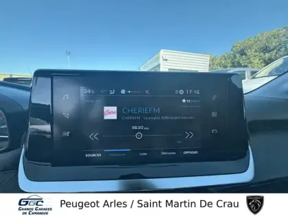 Photo 17 Peugeot 208  PureTech 100 S&S BVM6