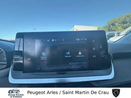 Photo 18 Peugeot 208  PureTech 100 S&S BVM6