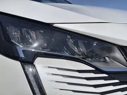 Photo 15 Peugeot 5008  BlueHDi 130ch S&S EAT8