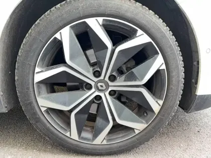 Photo 20 Renault Scenic Grand  TCe 140 EDC