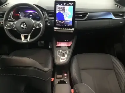 Photo 9 Renault Captur  E-Tech full hybrid 145 ch