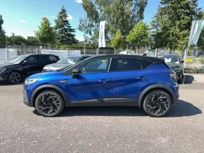 Photo 23 Renault Captur  E-Tech full hybrid 145 ch