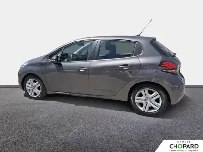Photo 8 Peugeot 208  PureTech 82ch S&S BVM5