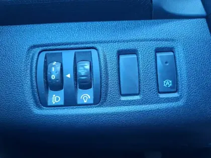 Photo 38 Renault Clio  dCi 90 E6C