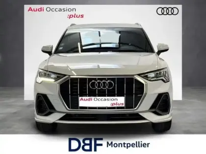 Photo 6 Audi Q3 35 TFSI 150 ch S tronic 7 S line
