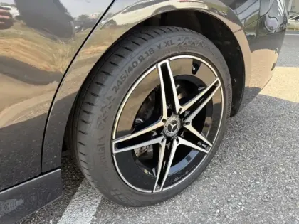 Photo 35 Mercedes Classe C  220 d Berline AMG Lin