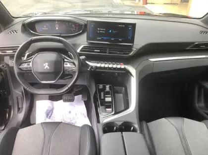 Photo 12 Peugeot 5008 BlueHDi 130ch S&S EAT8 Allure Pack