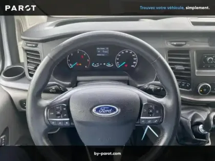 Photo 30 Ford Custom 300 L2H2 2.0 ECOBLUE 130 TREND BUSINESS