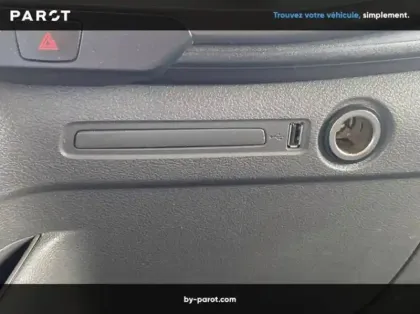 Photo 39 Ford Custom 300 L2H2 2.0 ECOBLUE 130 TREND BUSINESS