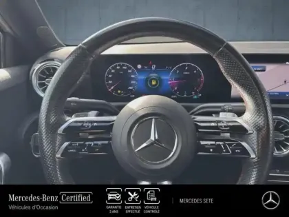 Photo 12 Mercedes Classe A  Berline 180 d 116ch AMG Line 8G-DCT