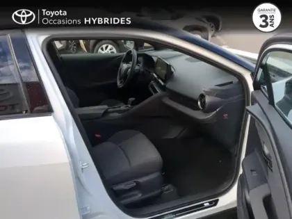 Photo 9 Toyota C-HR  1.8 Hybride 140ch Graphic MY26