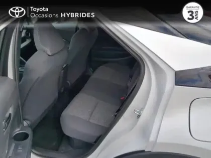 Photo 10 Toyota C-HR  1.8 Hybride 140ch Graphic MY26