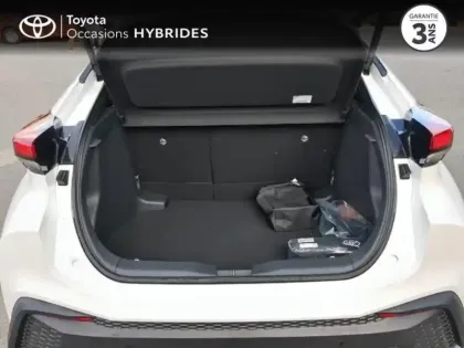 Photo 7 Toyota C-HR  1.8 Hybride 140ch Graphic MY26