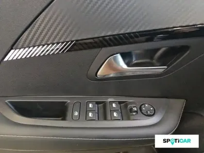 Photo 14 Peugeot 208  1.2 Hybrid 100ch Allure e-DCS6