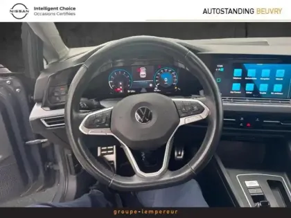 Photo 11 Volkswagen Golf  1.5 eTSI OPF 130ch Active DSG7