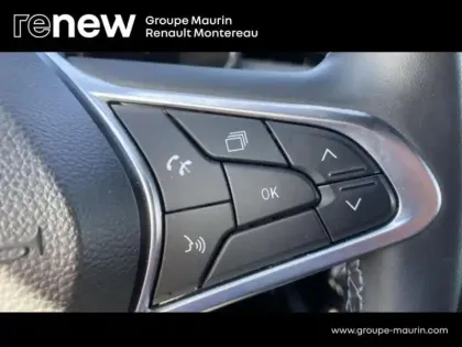 Photo 15 Renault Clio  1.6 E-Tech 145ch full hybrid Techno - 24