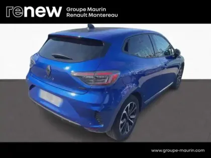 Photo 6 Renault Clio  1.6 E-Tech 145ch full hybrid Techno - 24
