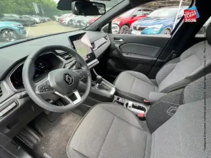 Photo 14 Renault Captur  1.6 E-Tech hybride 145ch Techno