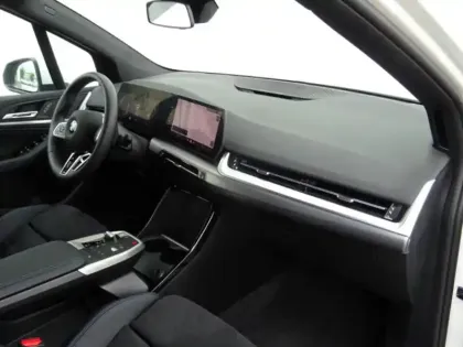 Photo 5 BMW Serie 2 Série 2 ActiveTourer 218i 136ch M Sport DKG7